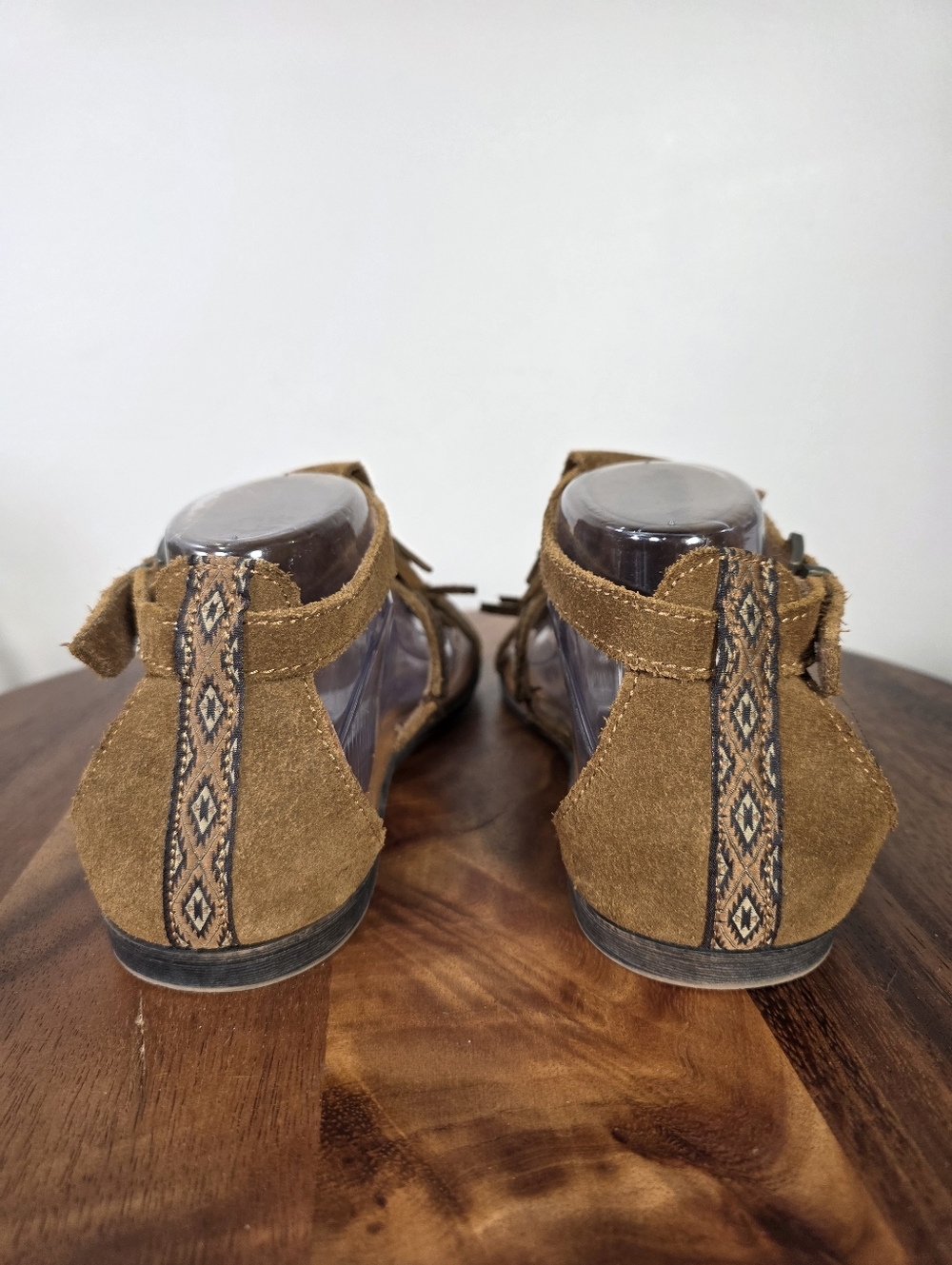 Minnetonka Maui Passport Fringe Suede Sandals - Brown Tribal Boho Size 9 - Picture 6 of 13